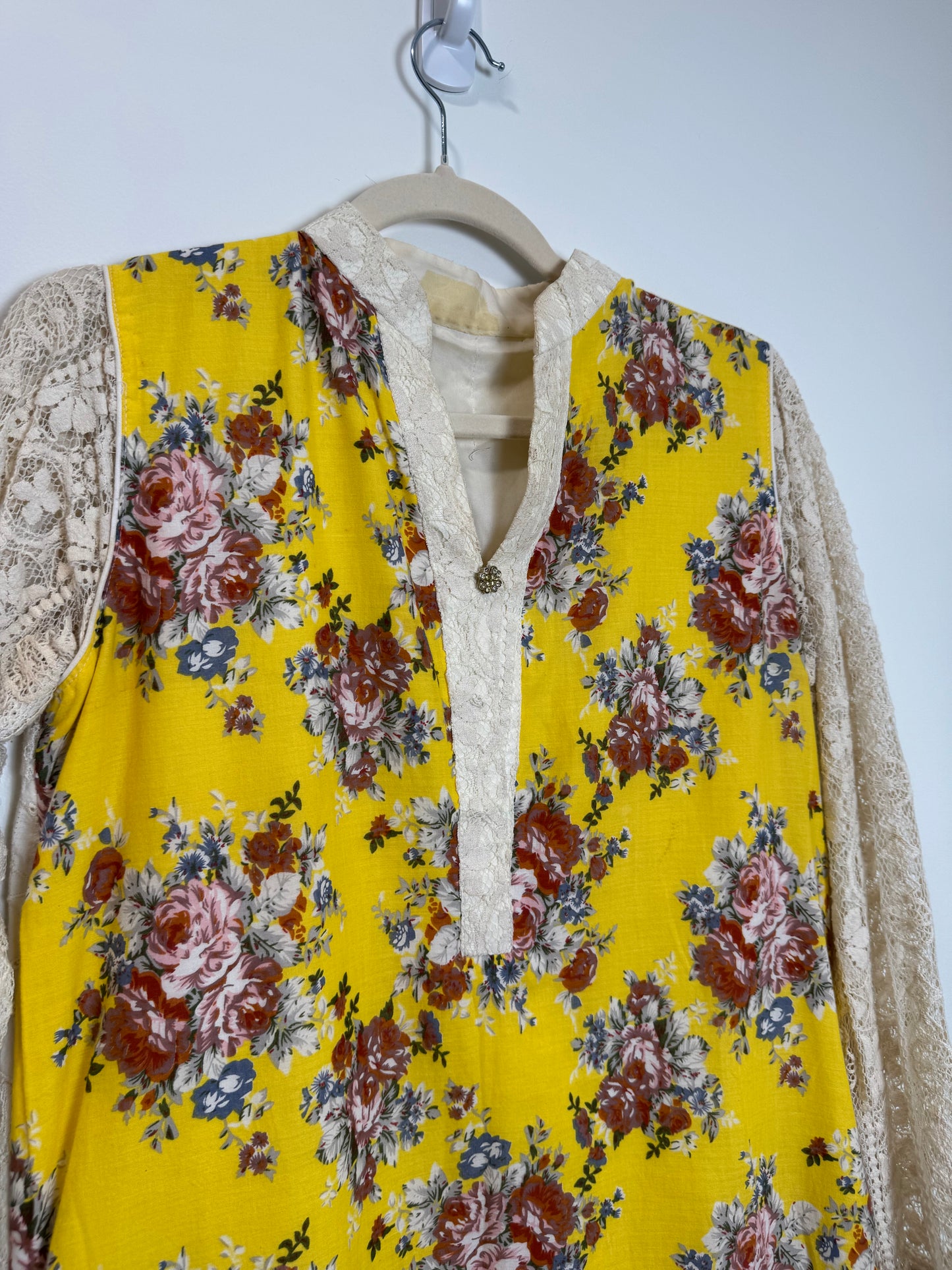Yellow Red Floral Kurta - 38