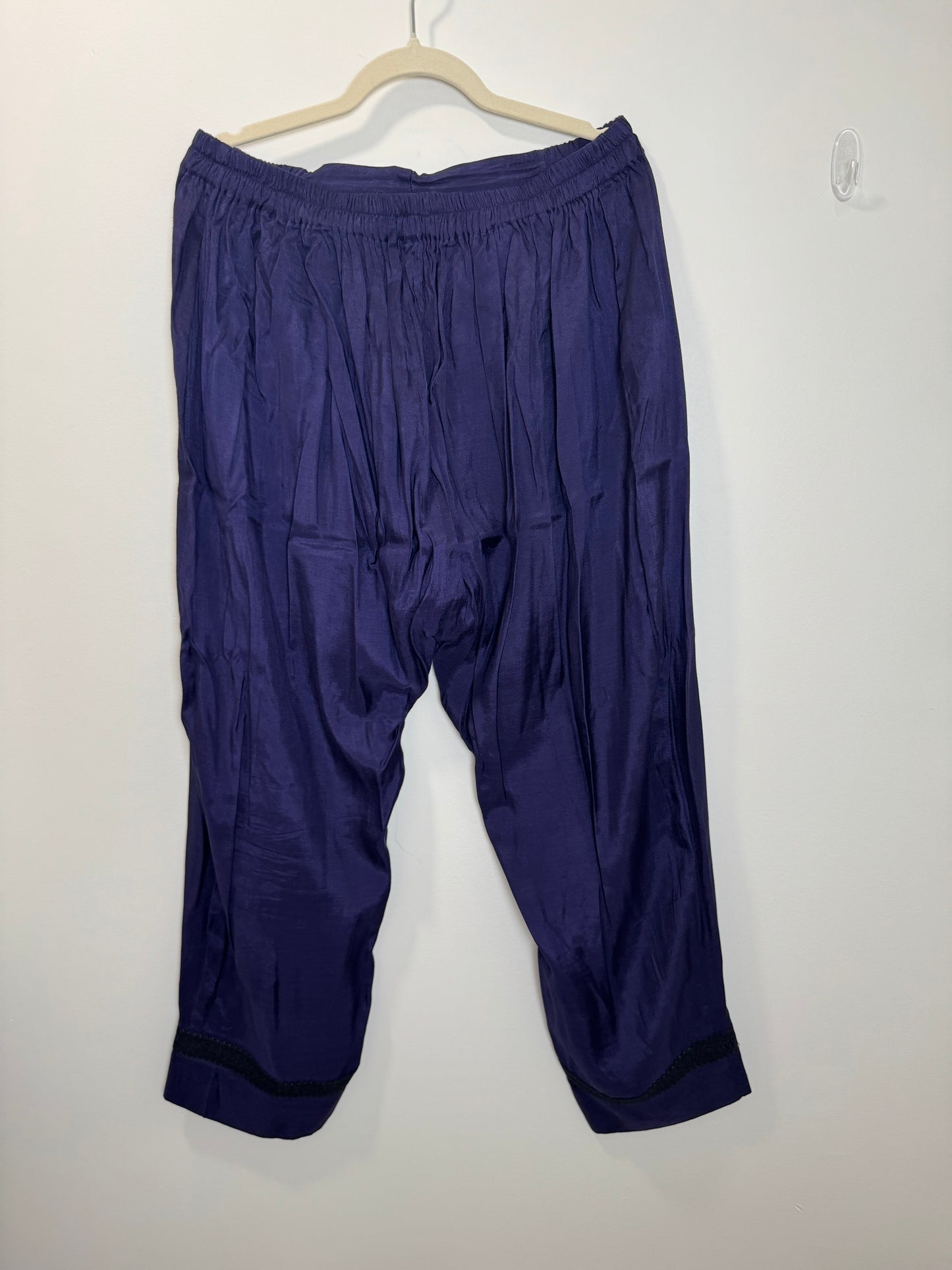 Blue White - 44
