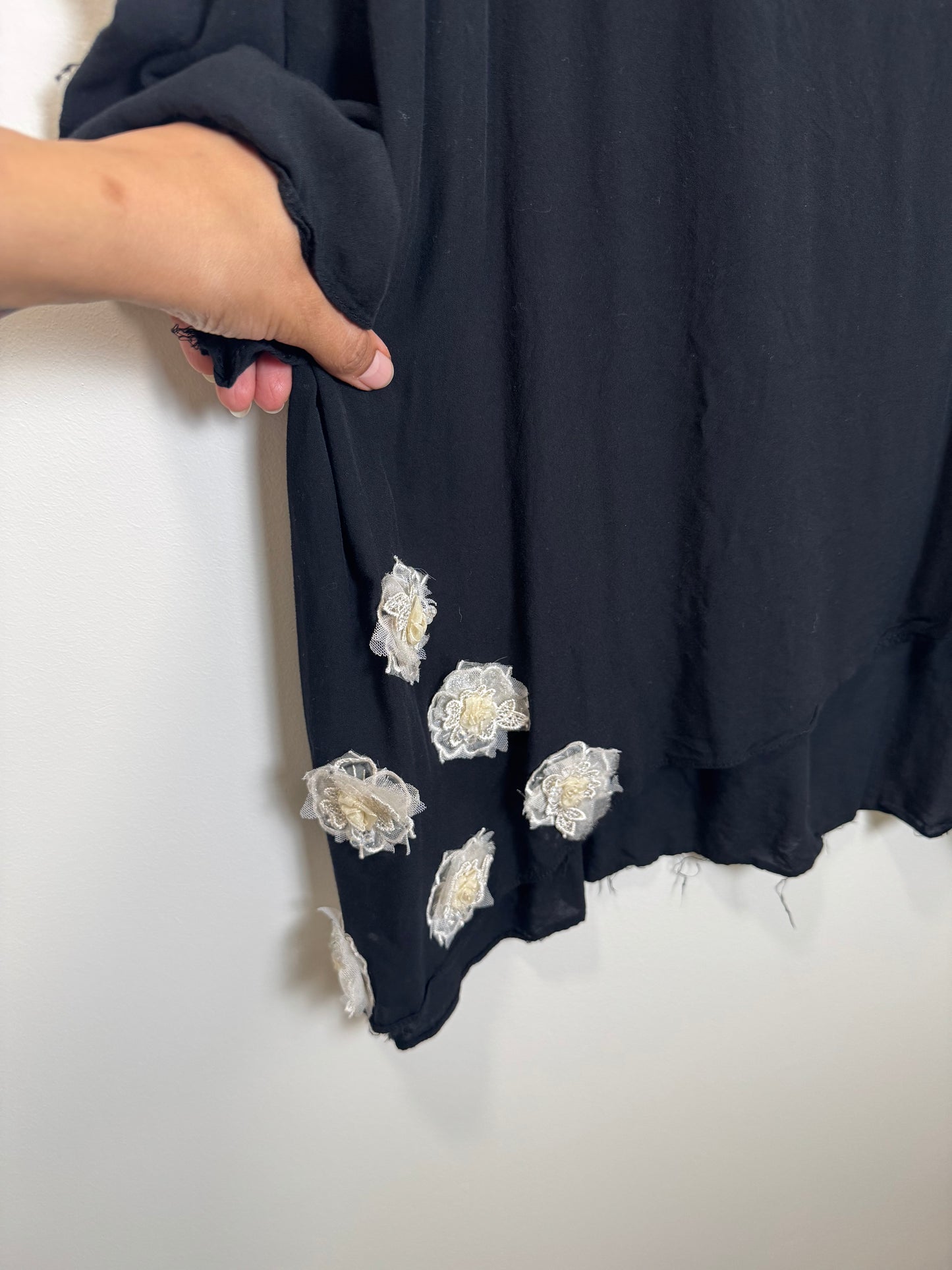 Black White Flowers Kurta - 38