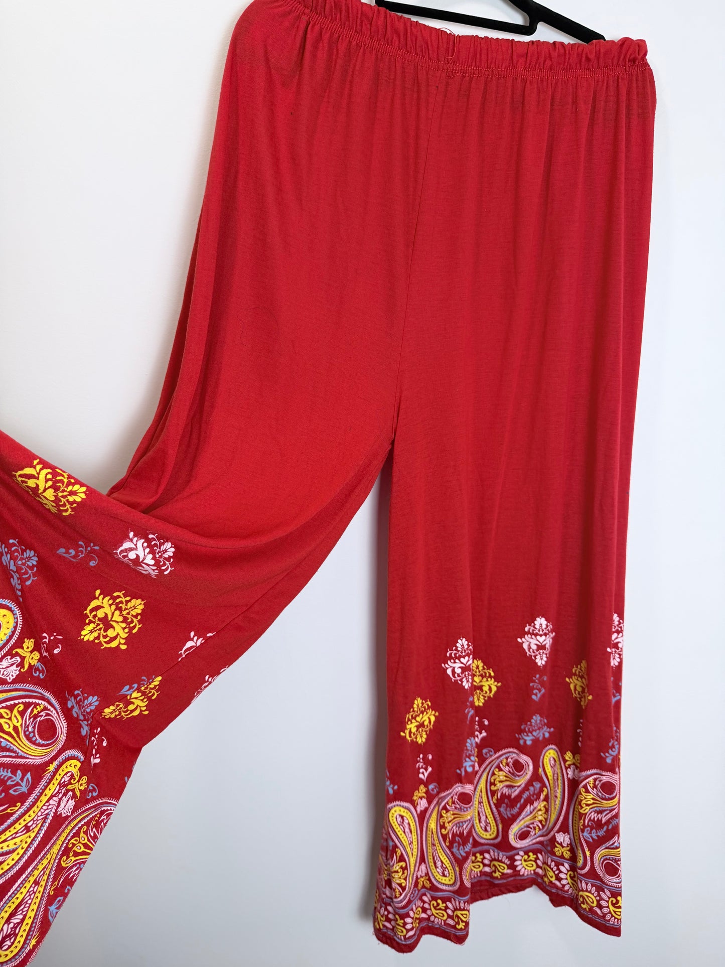 Blue Red - Size 40
