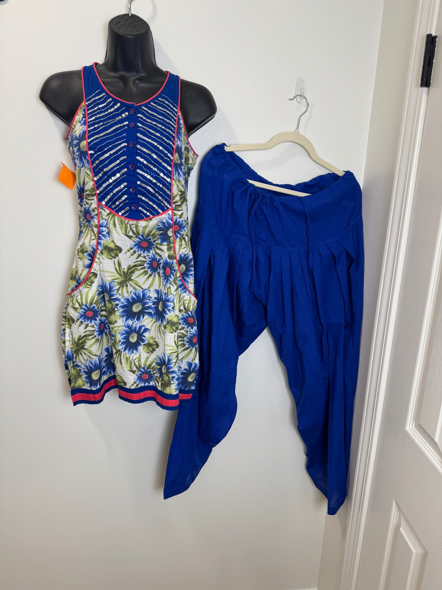 Blue Floral - 32