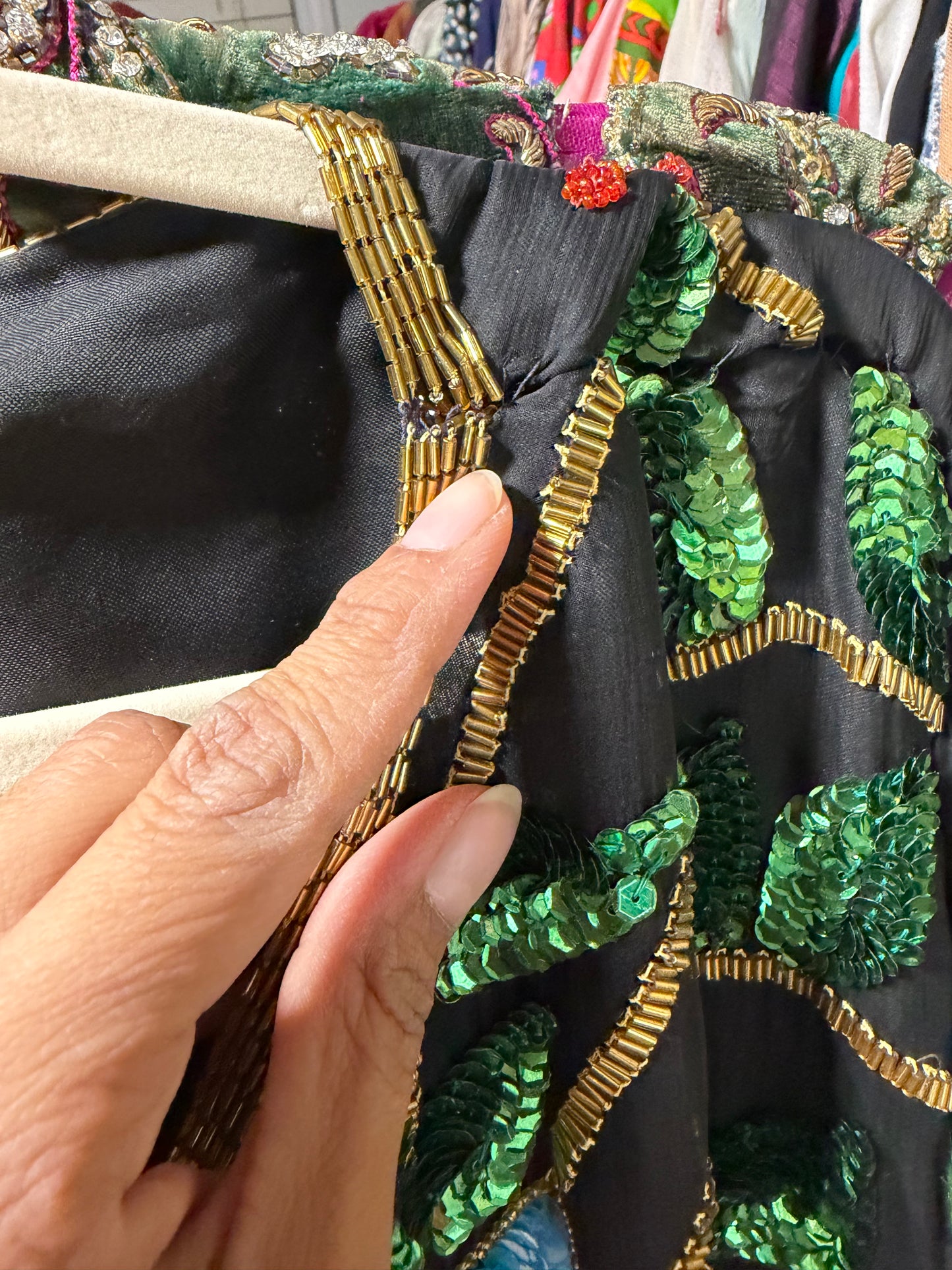 Vintage India Silk Sequin Beaded Floral Jacket Top Black 3X Boho Art Wear