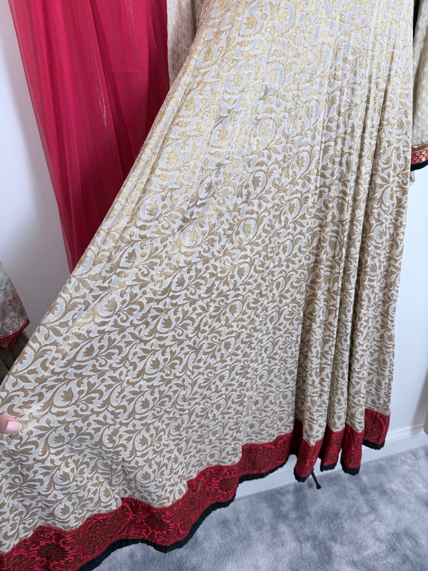 Gold Red - Size 36
