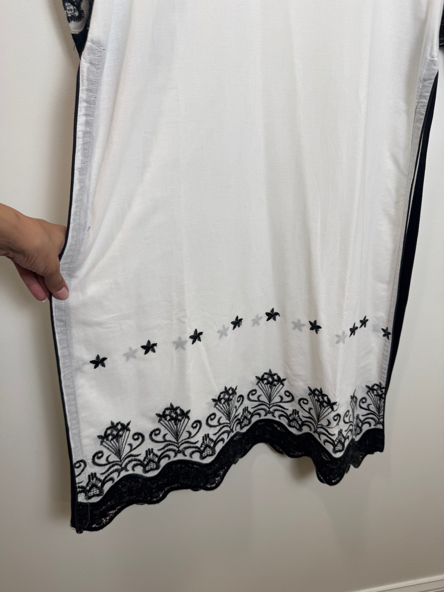 White Black - 38