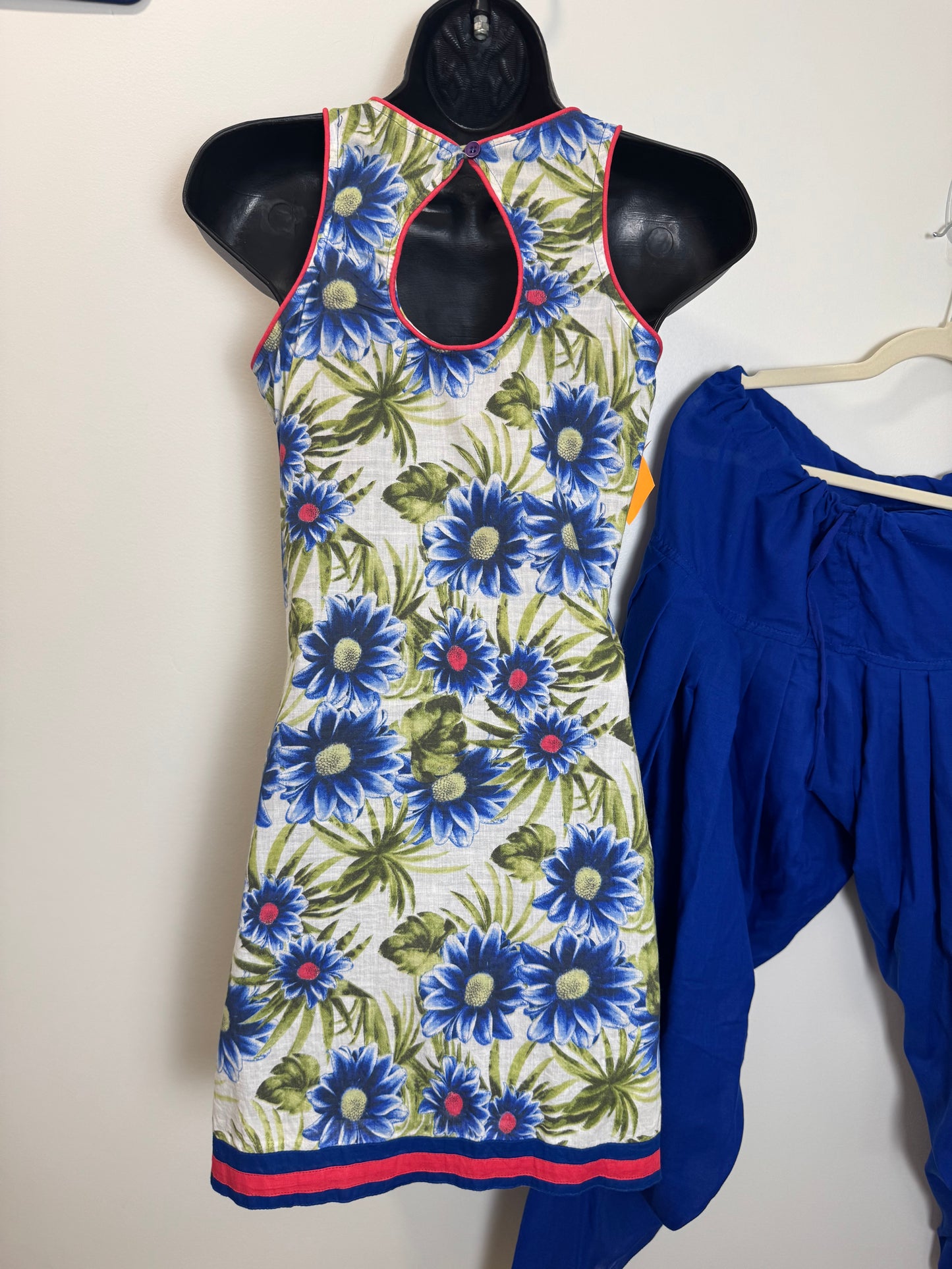 Blue Floral - 32